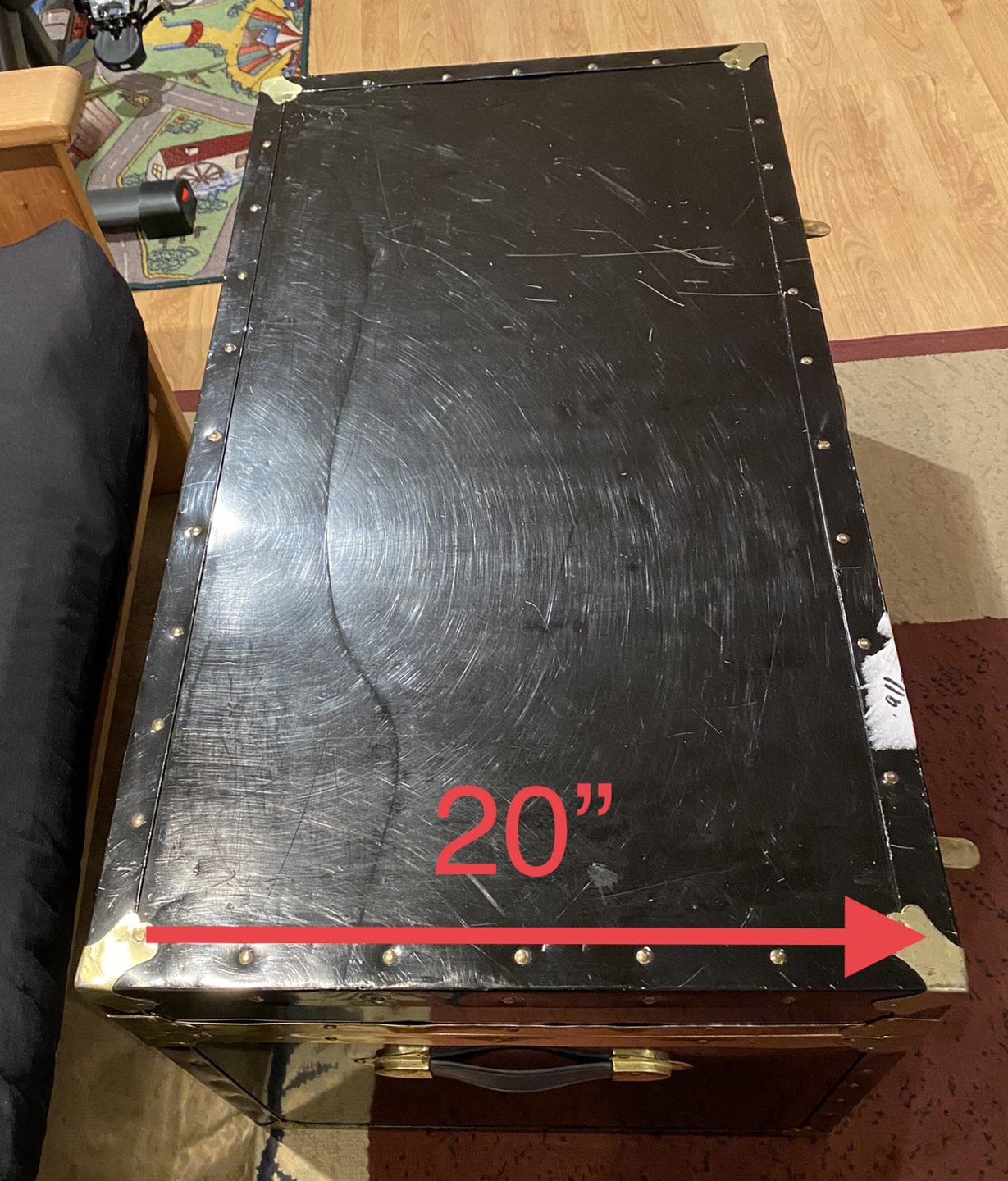 Vintage Metal Steamer Trunk image indicator(3)