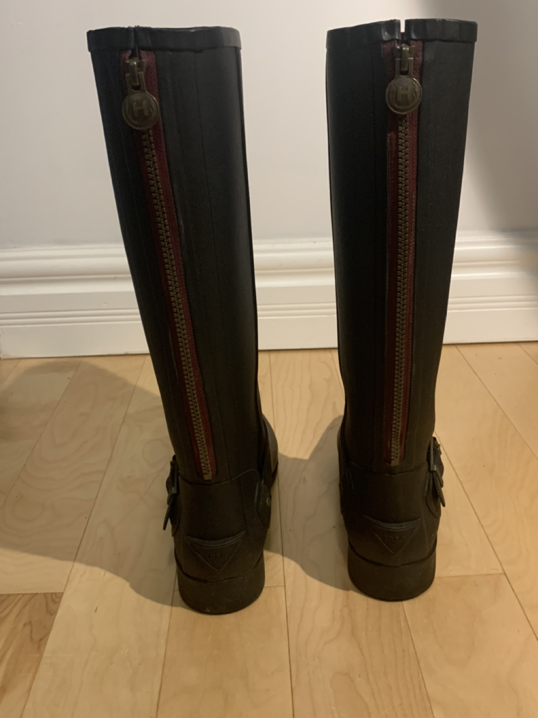 Hunter Boots size 10 with back zipper - photo 3