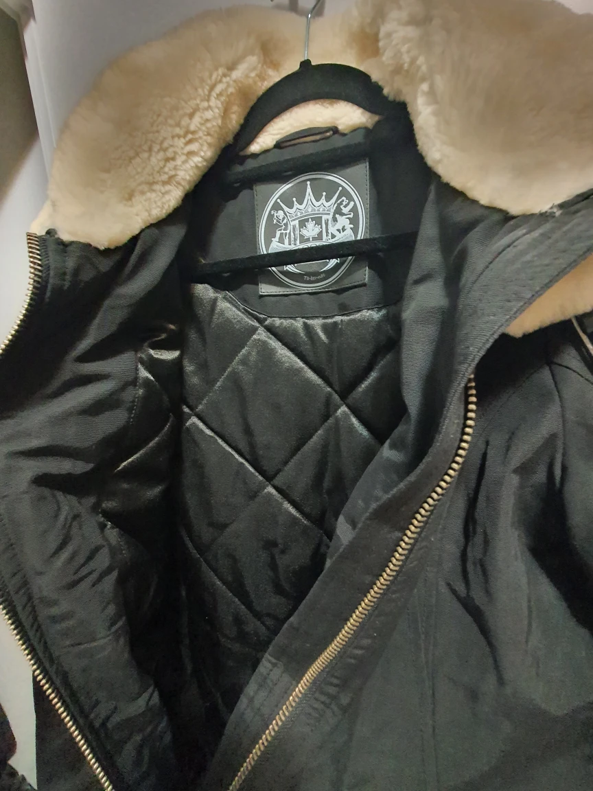 Moose Knuckles Winter Jacket image indicator(6)