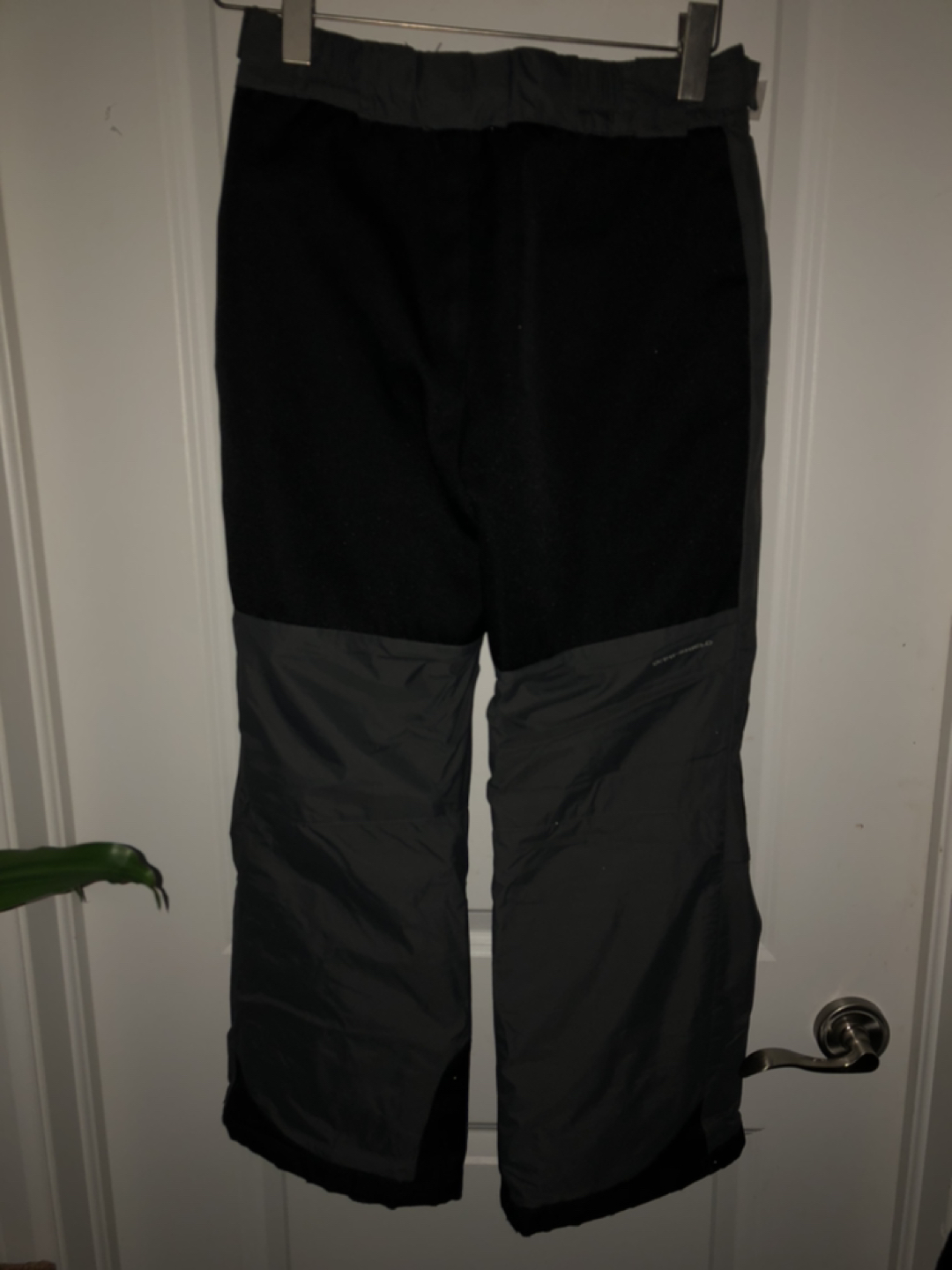 OshKosh jacket with Columbia snowboard pants image indicator(7)