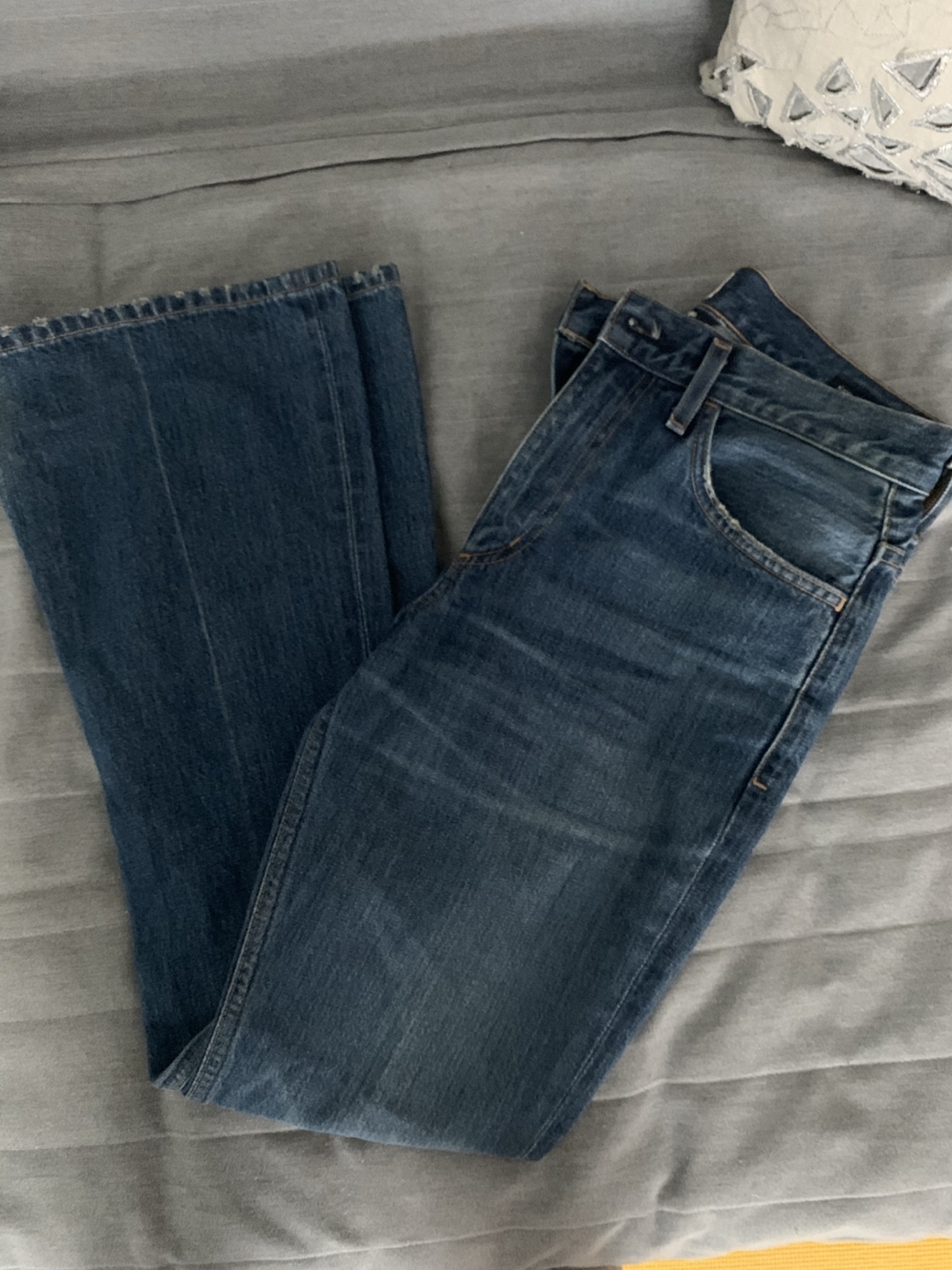 Many Items of Clothing Small-Medium 6-10