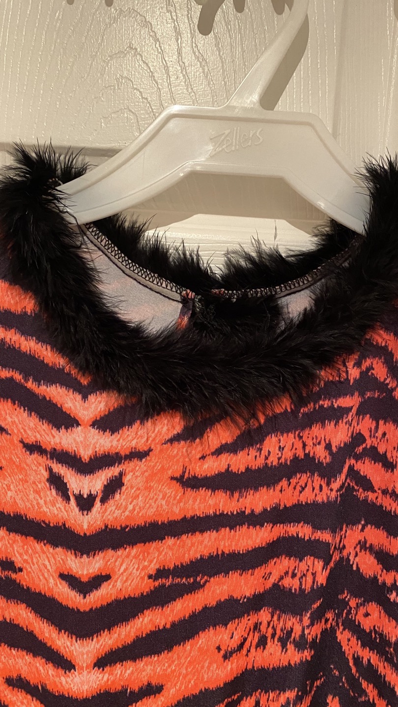 Vintage Collegeville - Tiger Catsuit Costume image indicator(3)