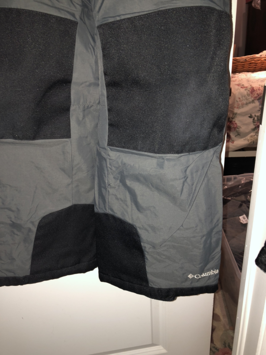 OshKosh jacket with Columbia snowboard pants image indicator(5)