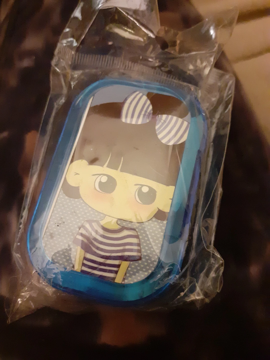 contacts case thumbnail