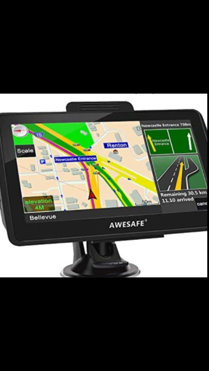 BRAND NEW AND IN BOX CAR GPS NAVIGATION (AWESAFE, A10)