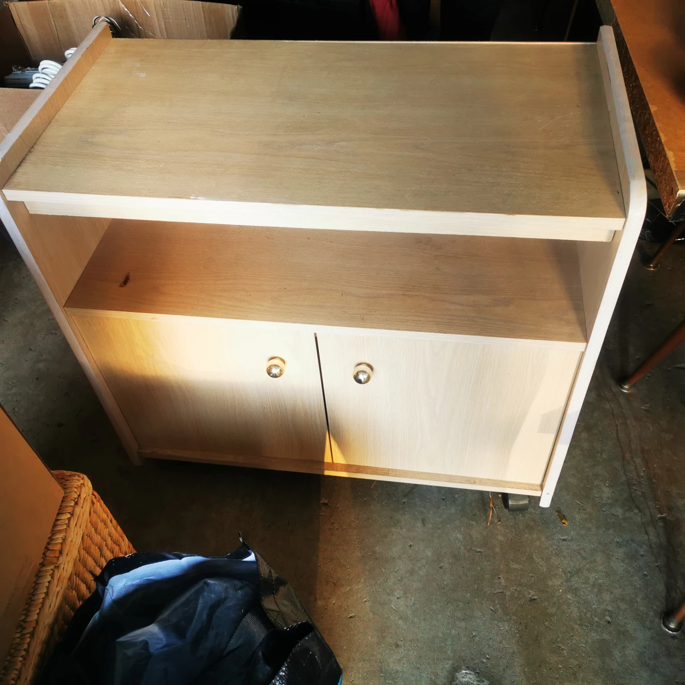 Cabinet with wheels
