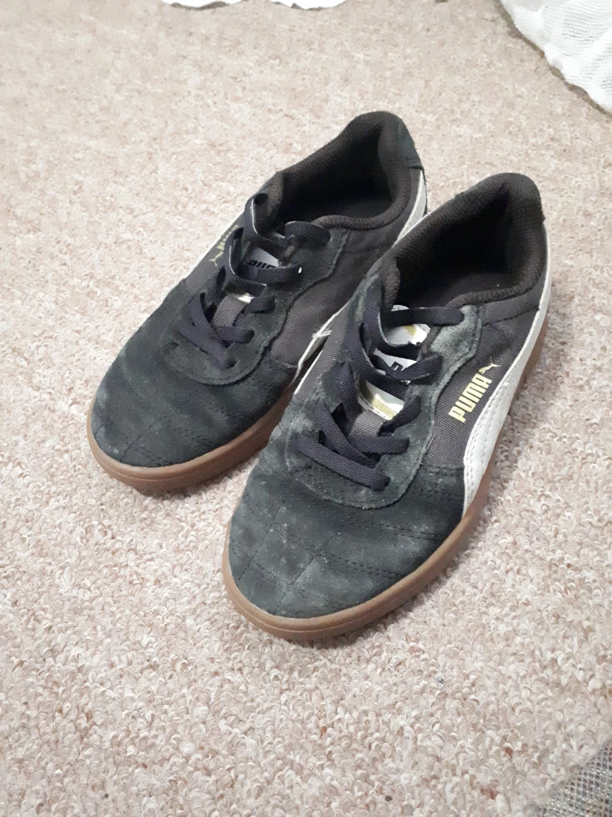 running shoes for a child
