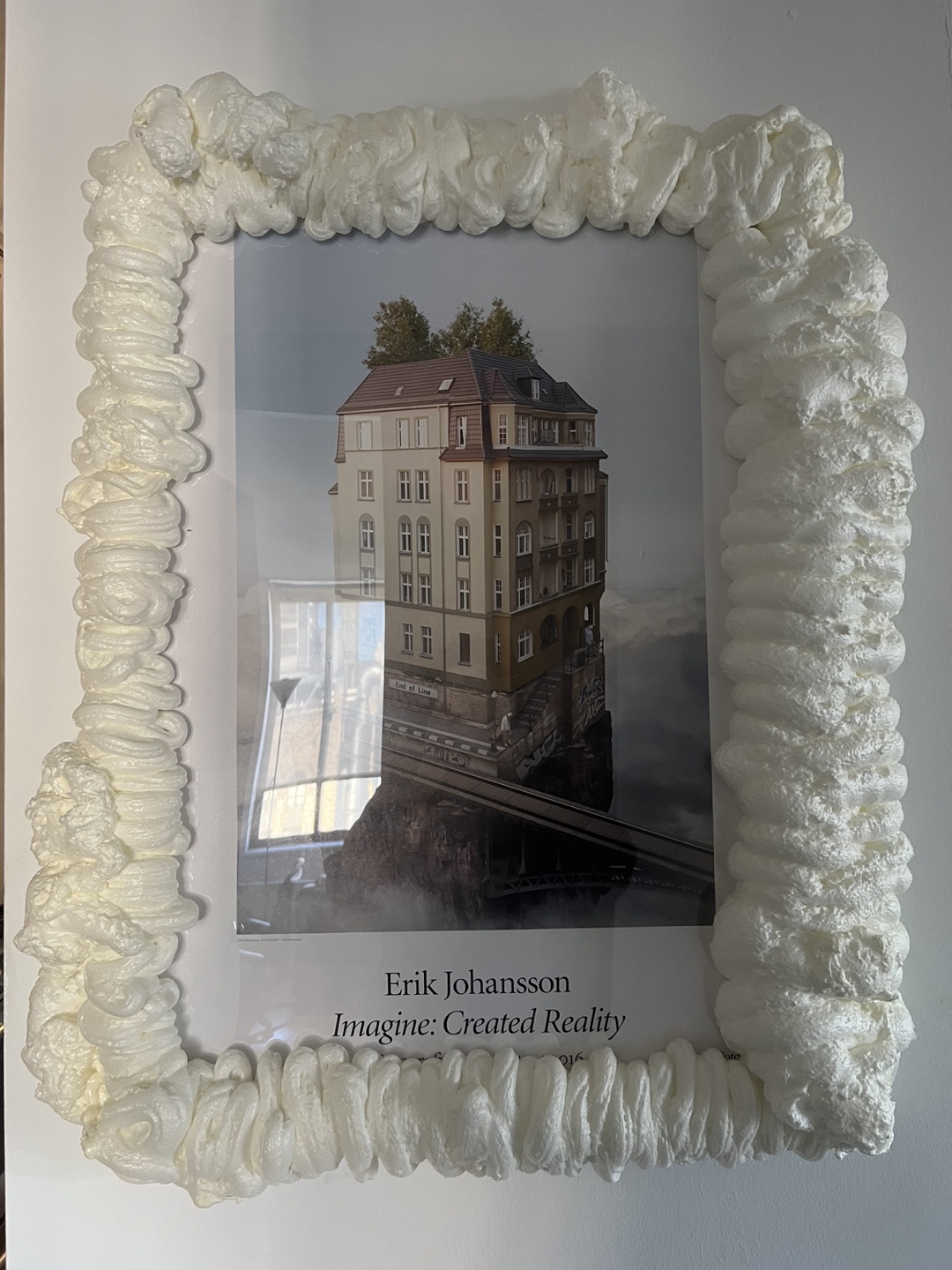 (FREE) Cloud frame - poster not included