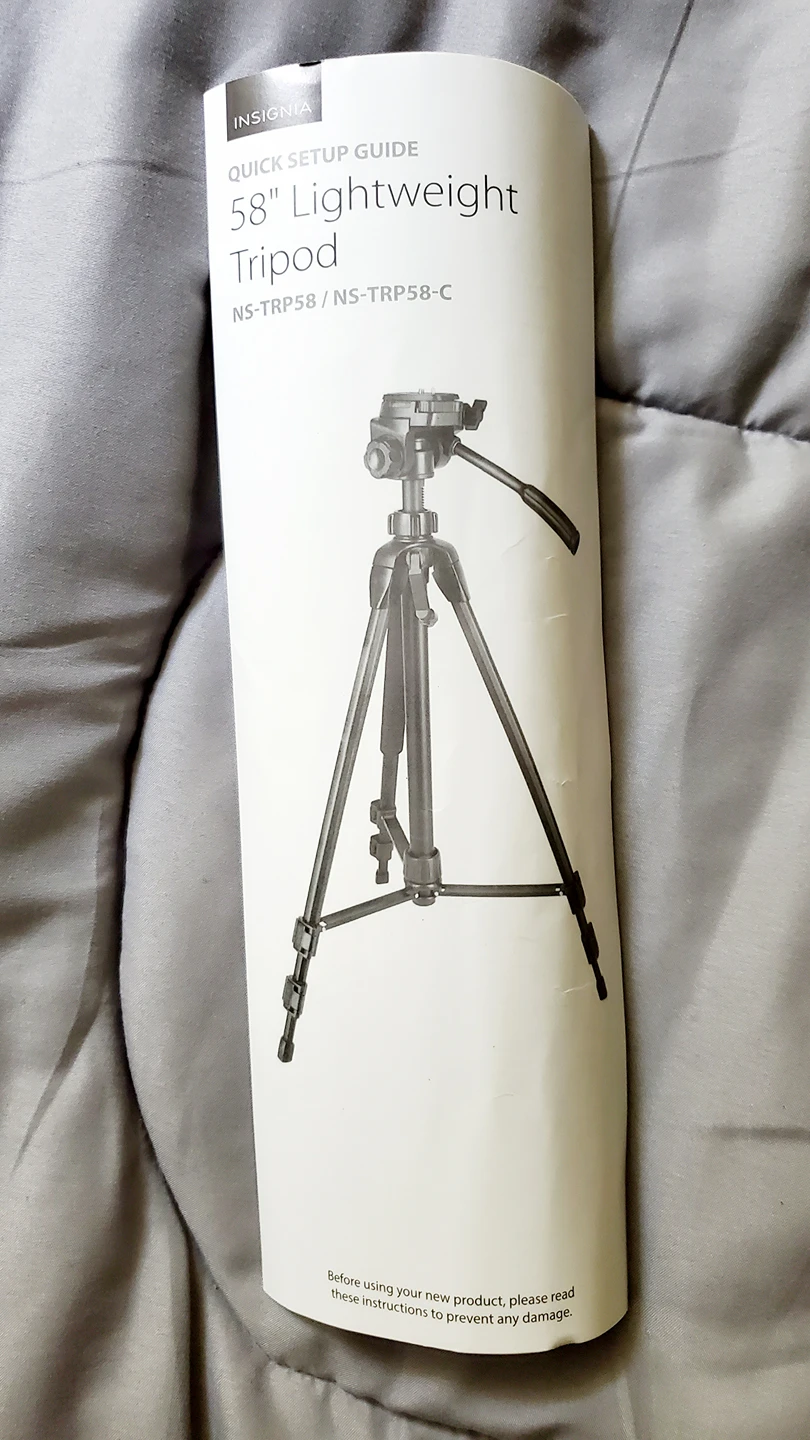 Insignia 58" Lightweight Camera Tripod NEW! image indicator(3)