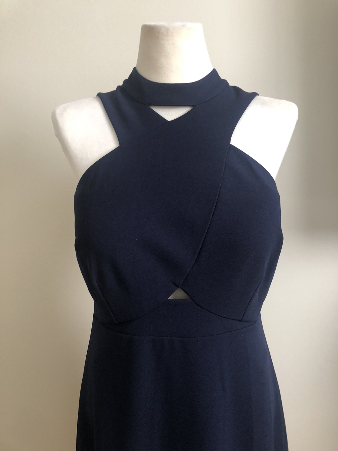 Dress ( guess) thumbnail