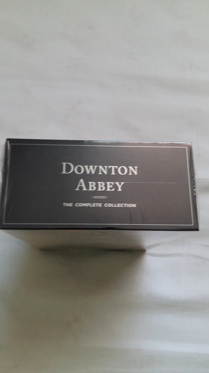BRAND NEW AND SEALED DOWNTON ABBEY DVD. The complete collection. - photo 4