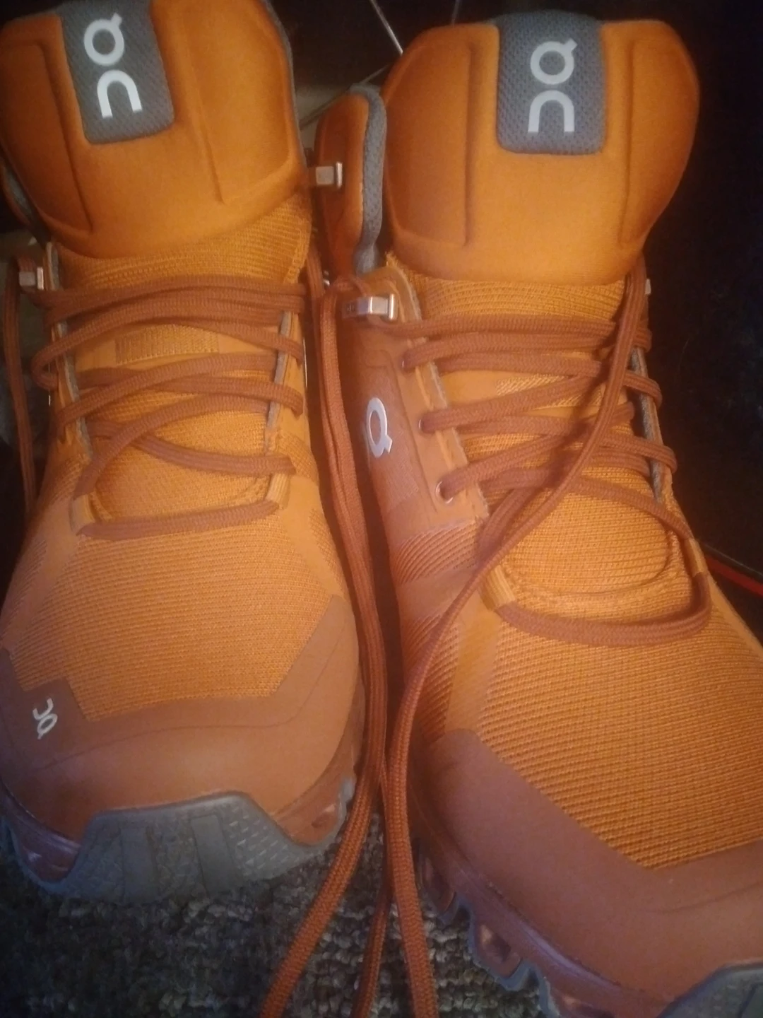woman's shoes thumbnail