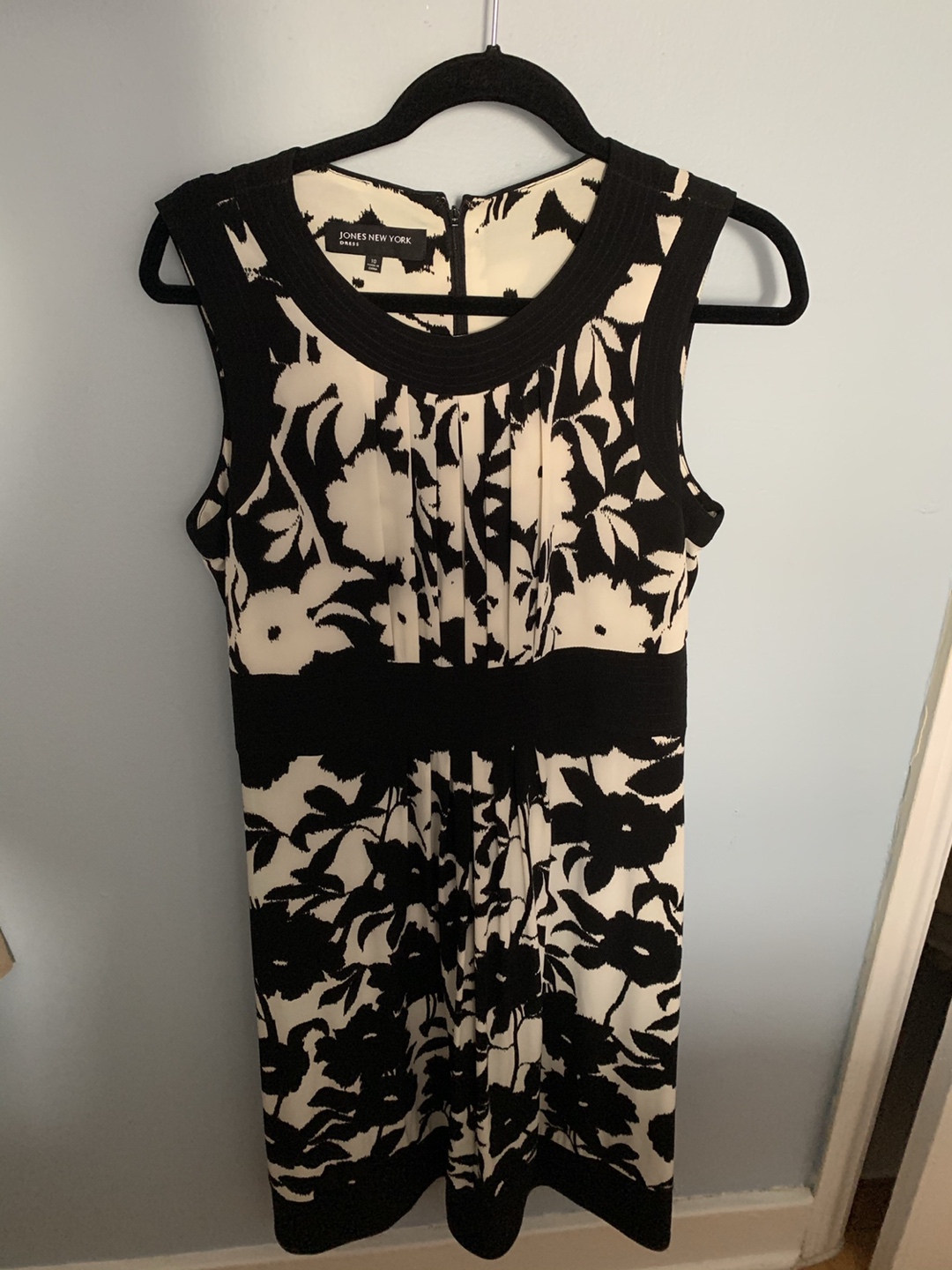 Many Items of Clothing Small-Medium, 6-10 - photo 3
