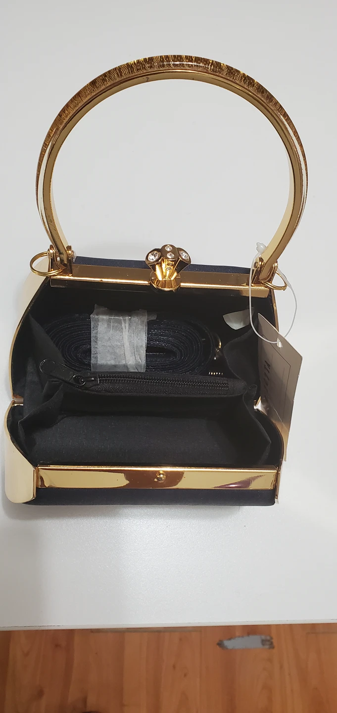 #freecycle small party/bridal pouch - photo 2