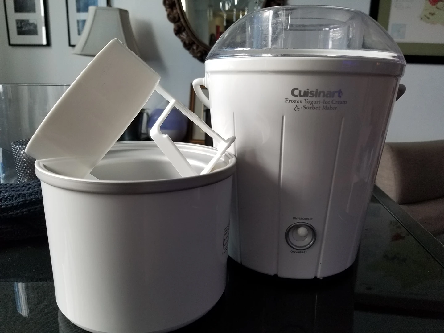 Ice cream/frozen yogurt maker thumbnail