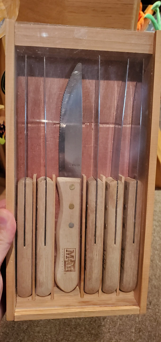 steak knife set 6-piece thumbnail