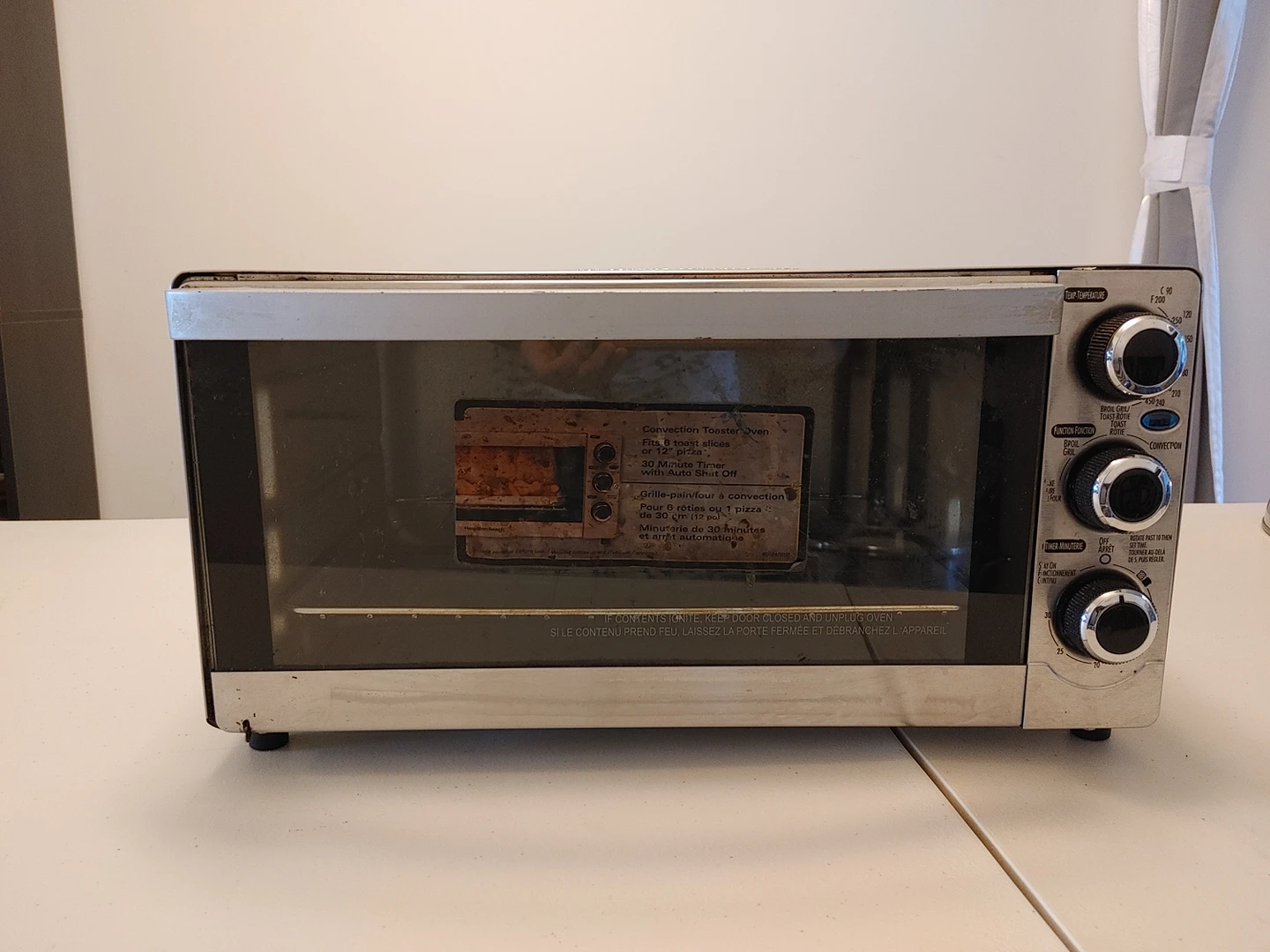 Hamilton Beach Convection Toaster Oven image indicator(2)