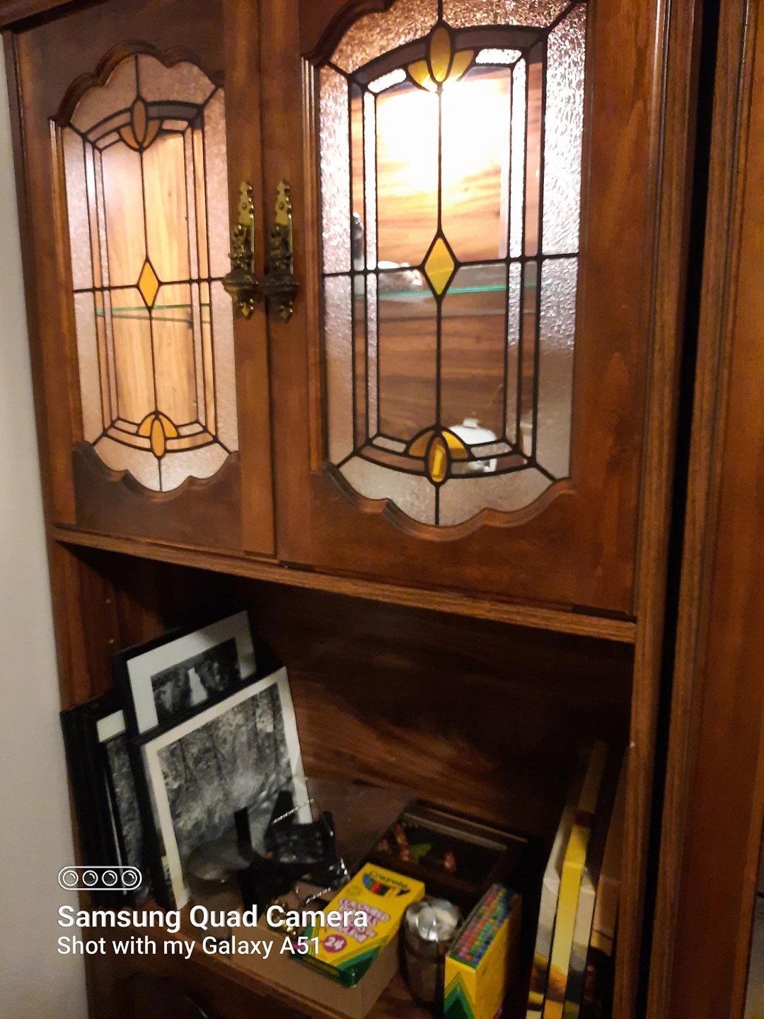 2 Beautiful Wall Units image indicator(6)