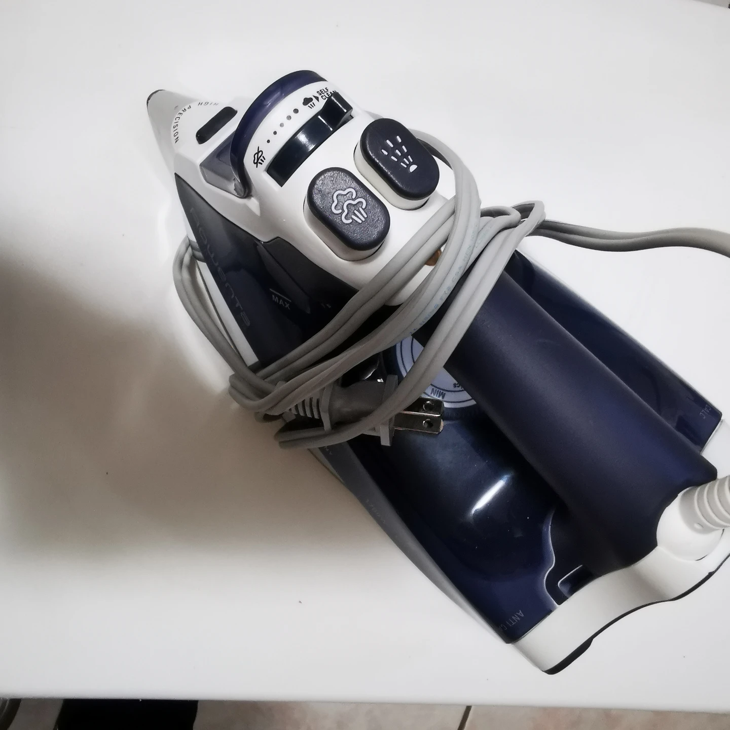 Steam Iron~$5 each thumbnail