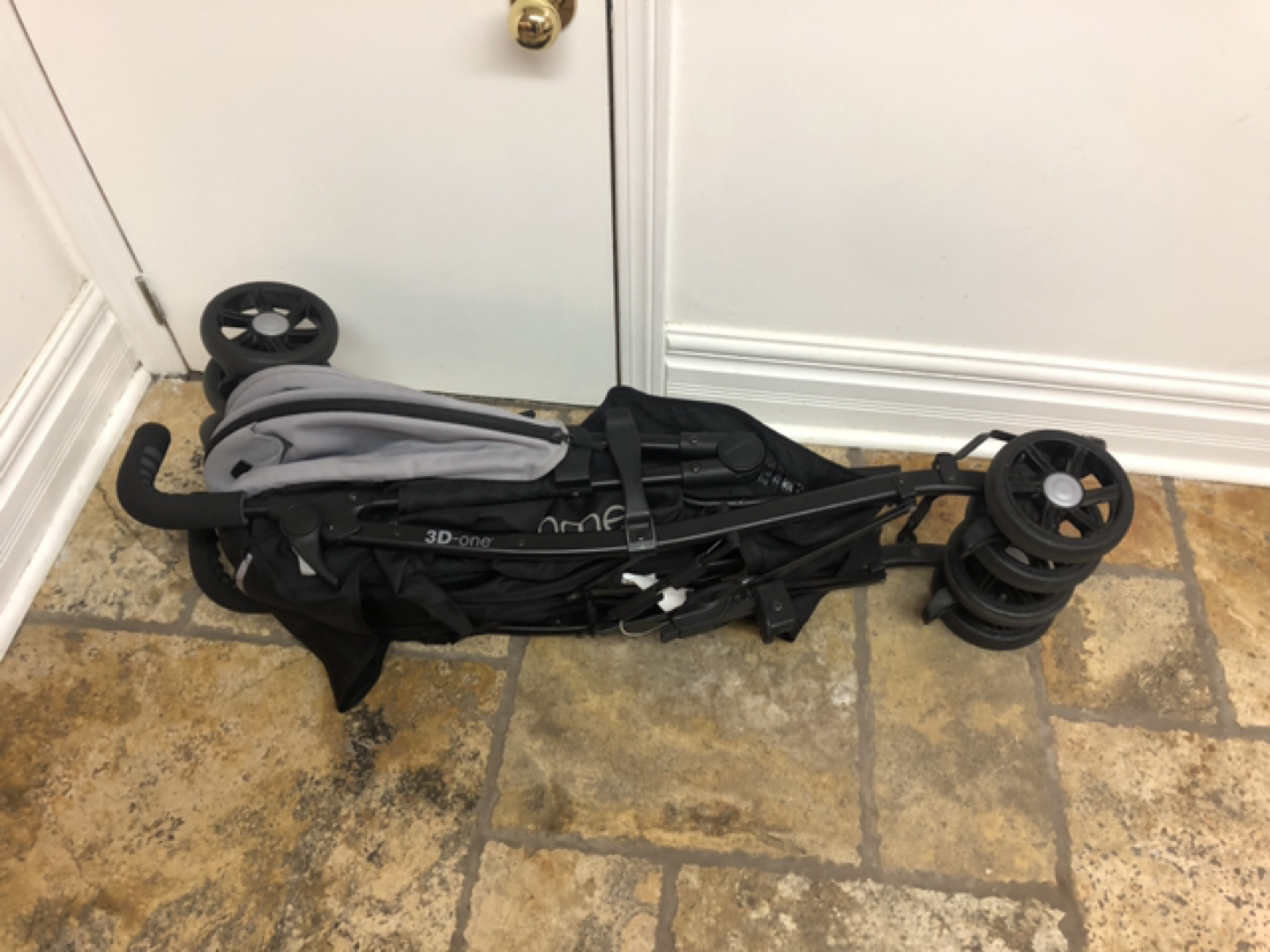 Summer Infant 3D1 Black & Grey Stroller - Like New - photo 4