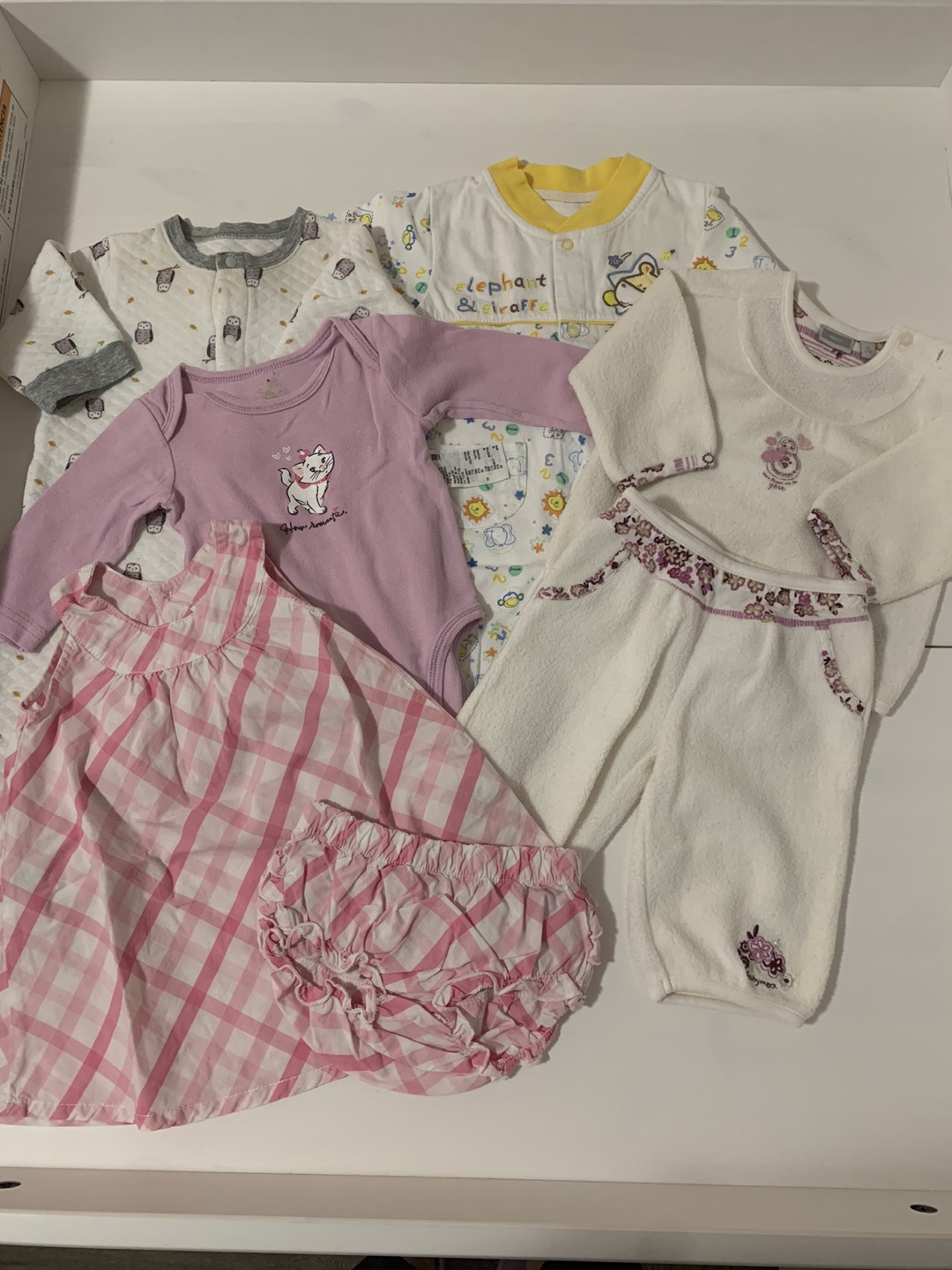 #freecycle FREE baby girl clothings (3-6m) thumbnail