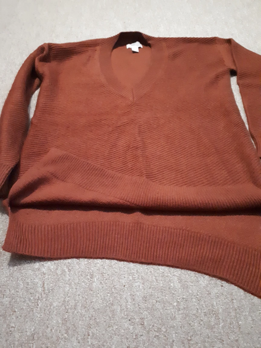Brown sweater - photo 3