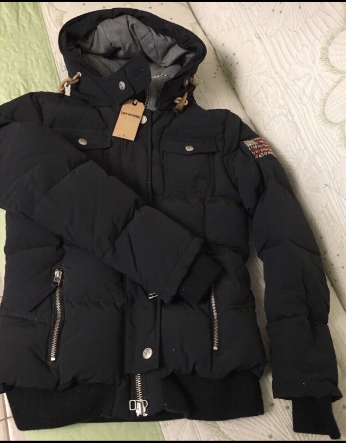 NEW TRUE RELIGION BNWT DOWN JACKET image indicator(6)