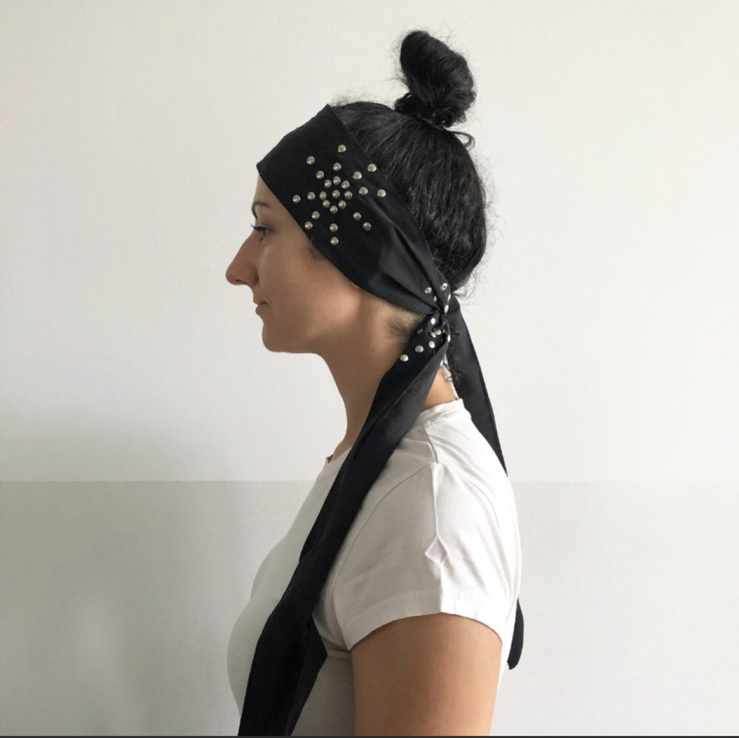 Black Head Tie with Metal Flower Pattern Studs image indicator(2)