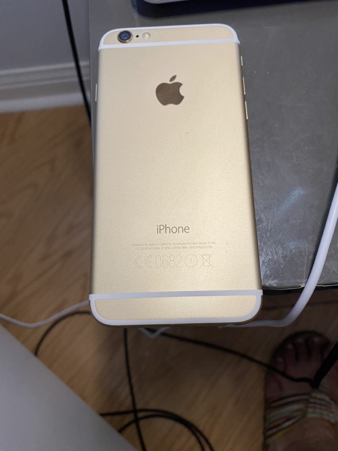iPhone 6, unlocked, 64 GB, with protection and magnetic pouch - photo 4