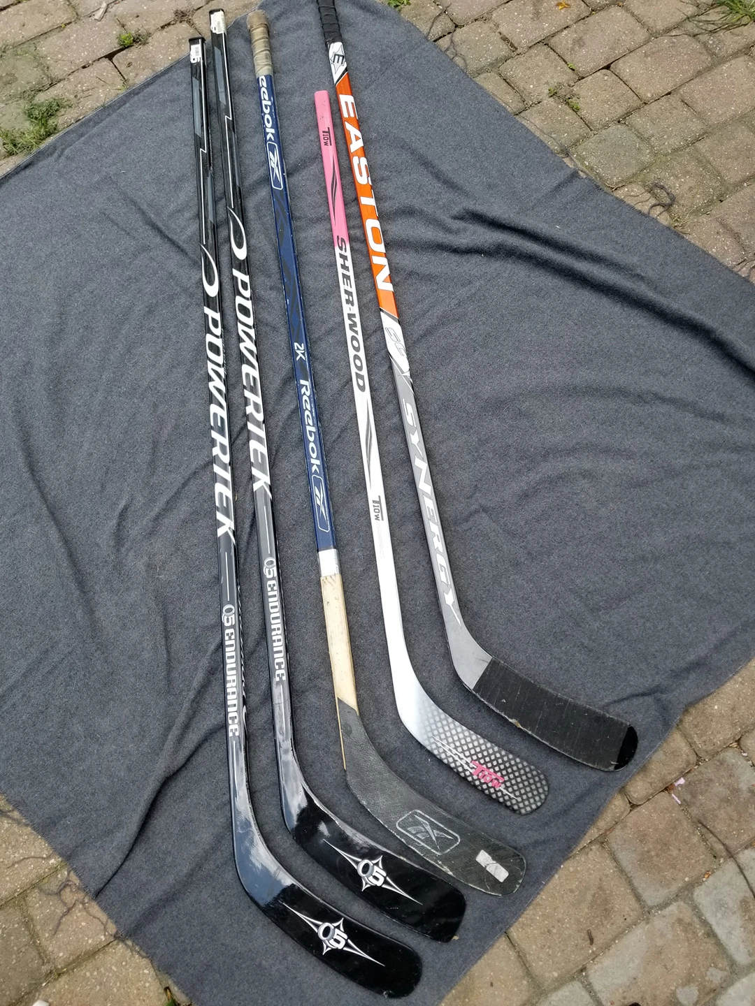 hockey stick bundle  most like new - photo 3