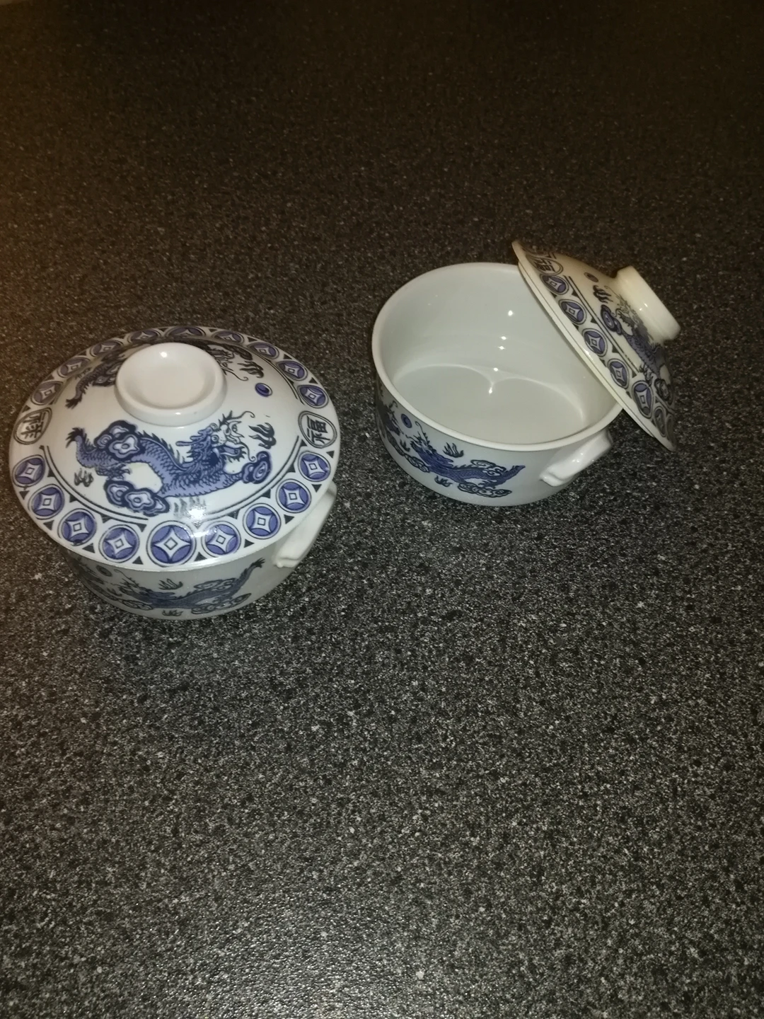 Vintage Chinese  Soup Bowl with Lid-2 sets thumbnail