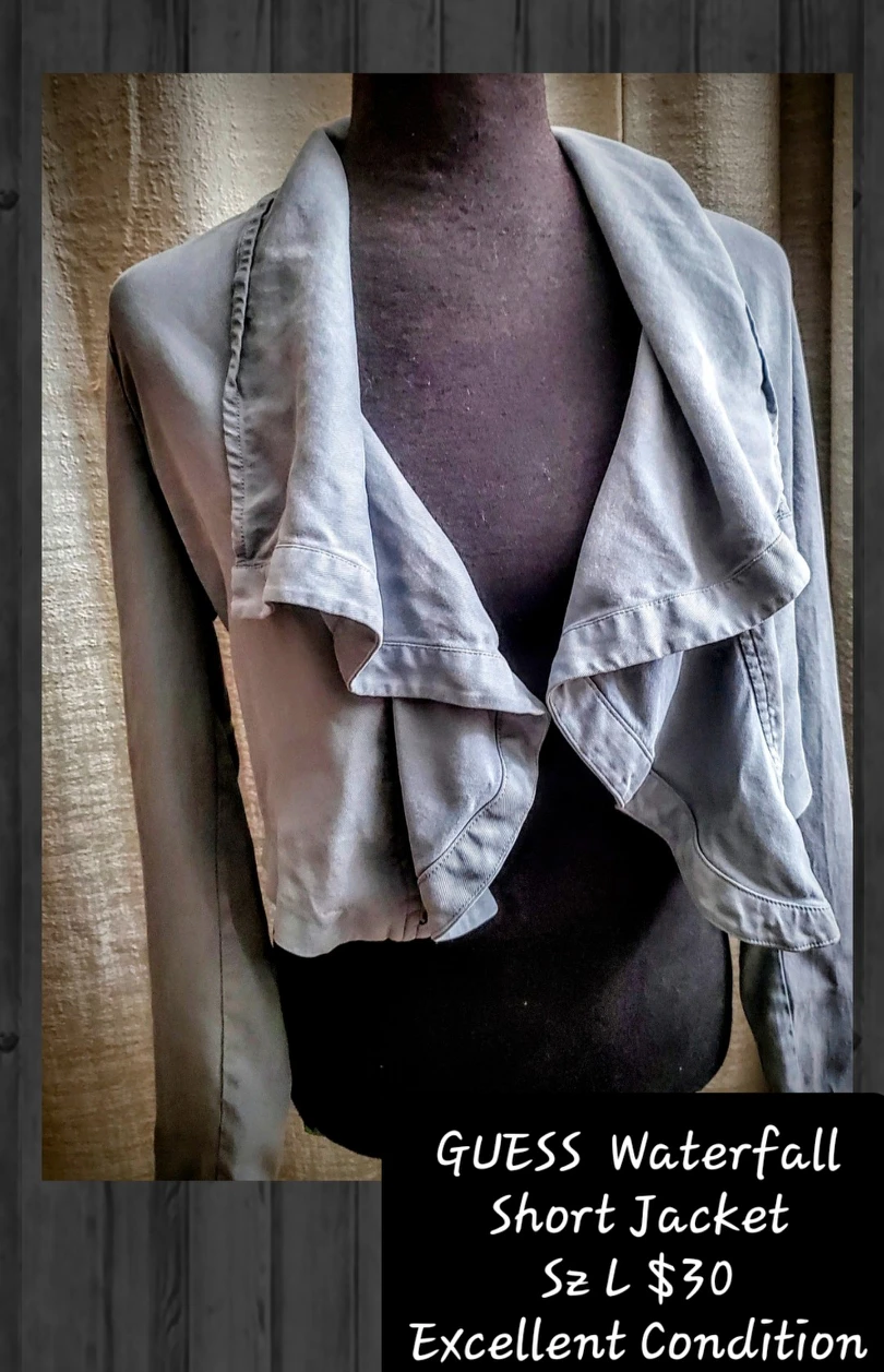 Guess Waterfall Short Jacket sz L