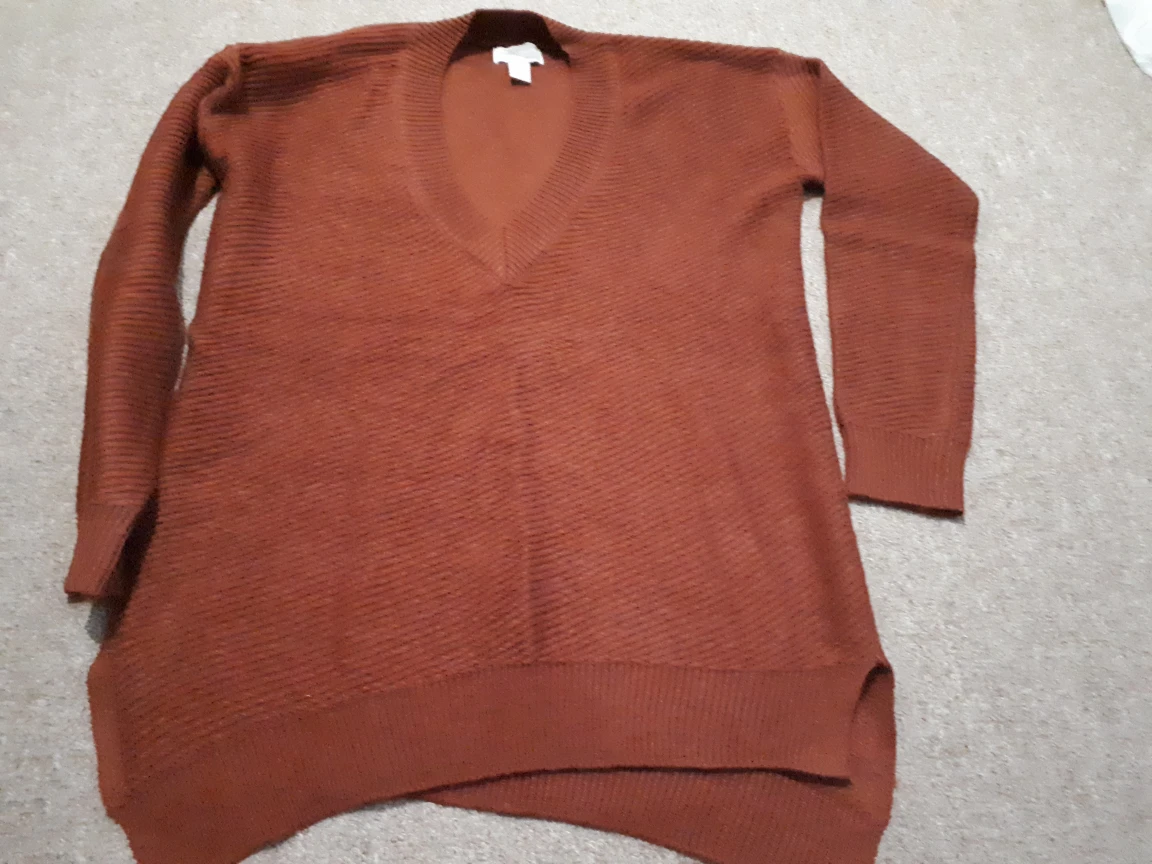 Brown sweater - photo 2