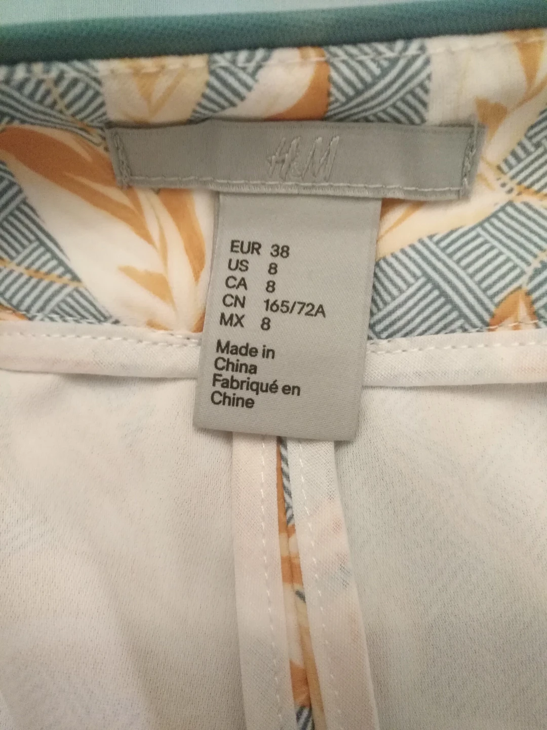 H&M summer shorts image indicator(4)