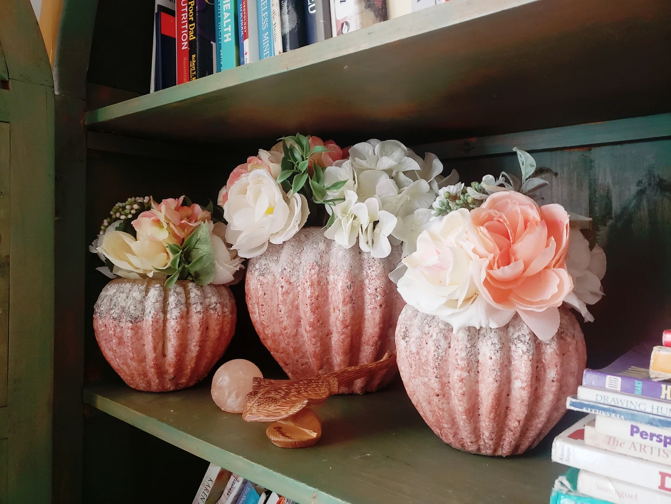 3 anthropologie vases with arrangements - photo 2