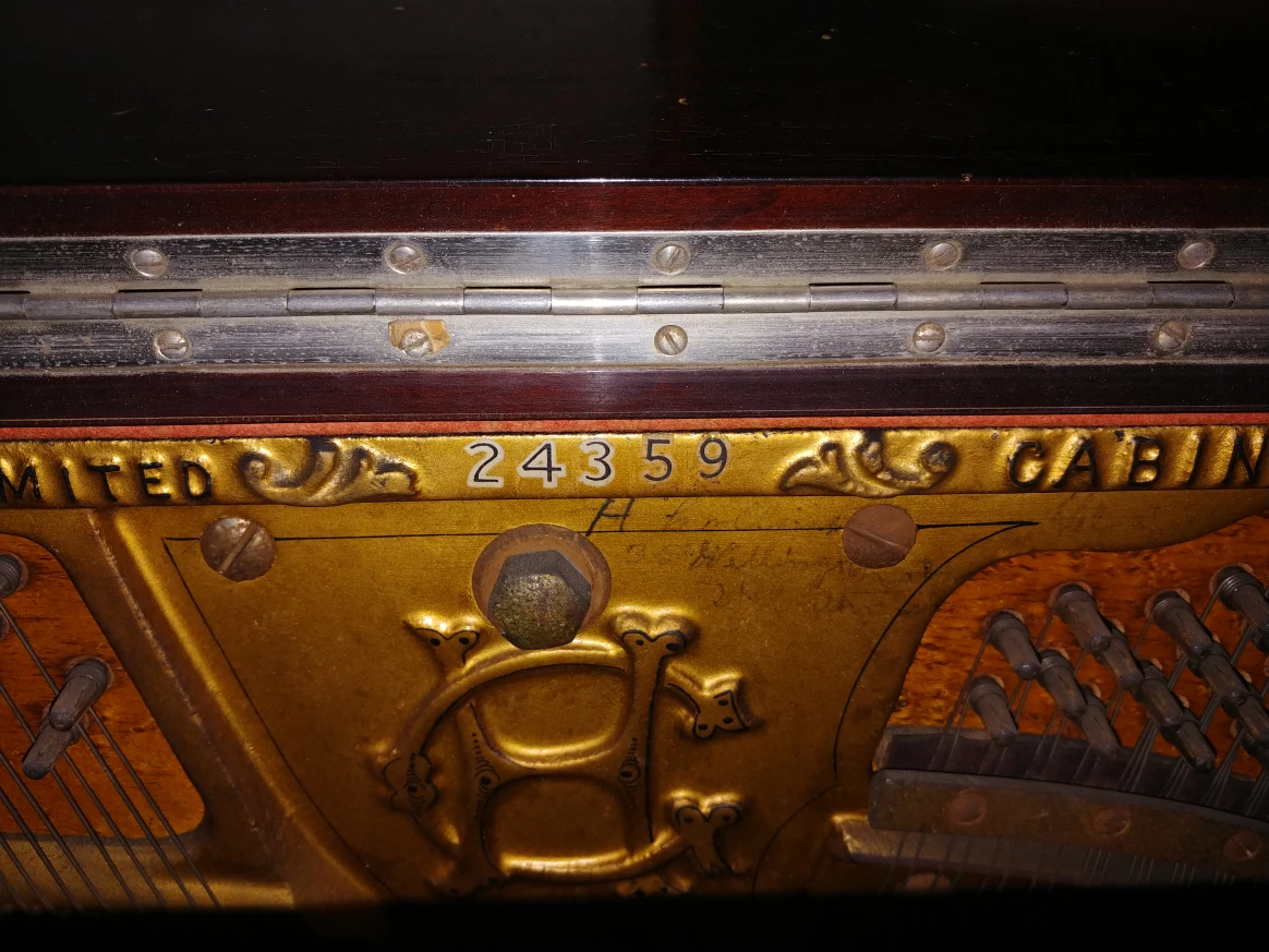 Classic Piano Herhard Heintzman FREE!!! - photo 2