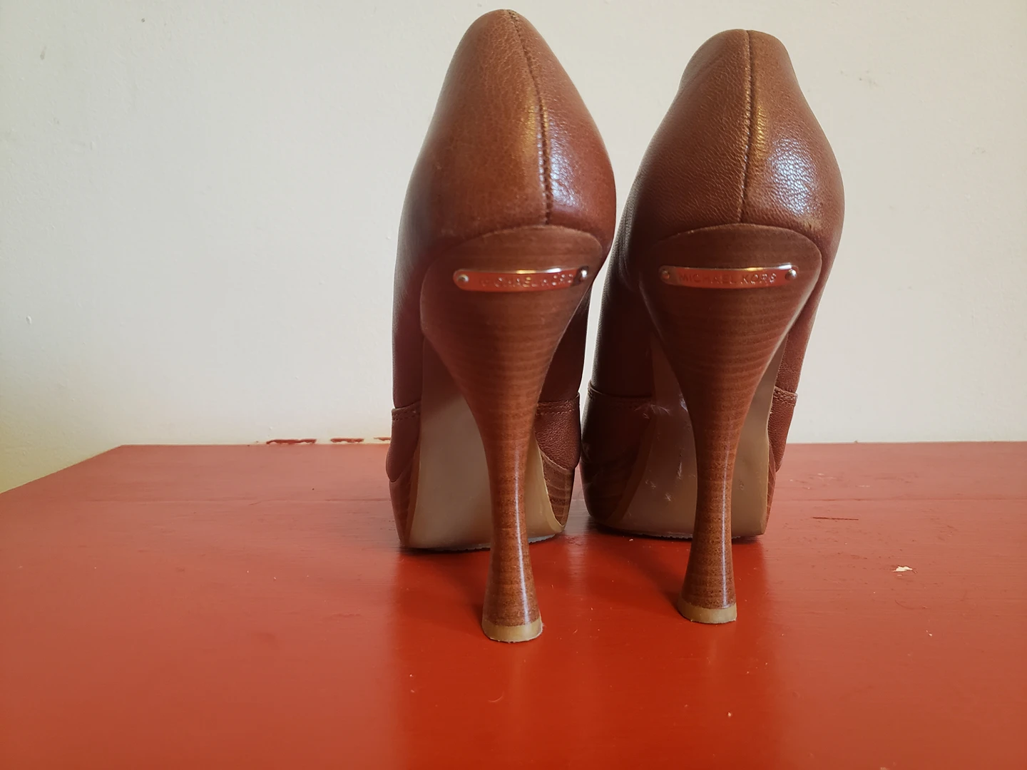 Michael Kors 7 brown leather heels - photo 2