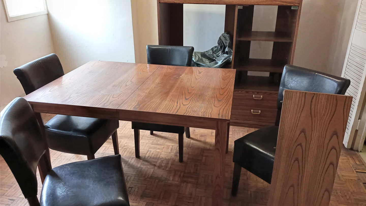 Dining Room Table thumbnail