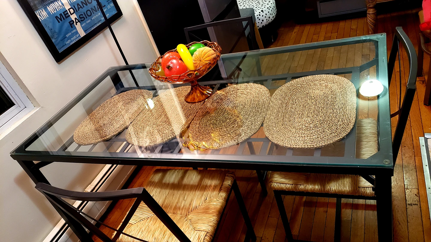 Dining table with three chairs - photo 4