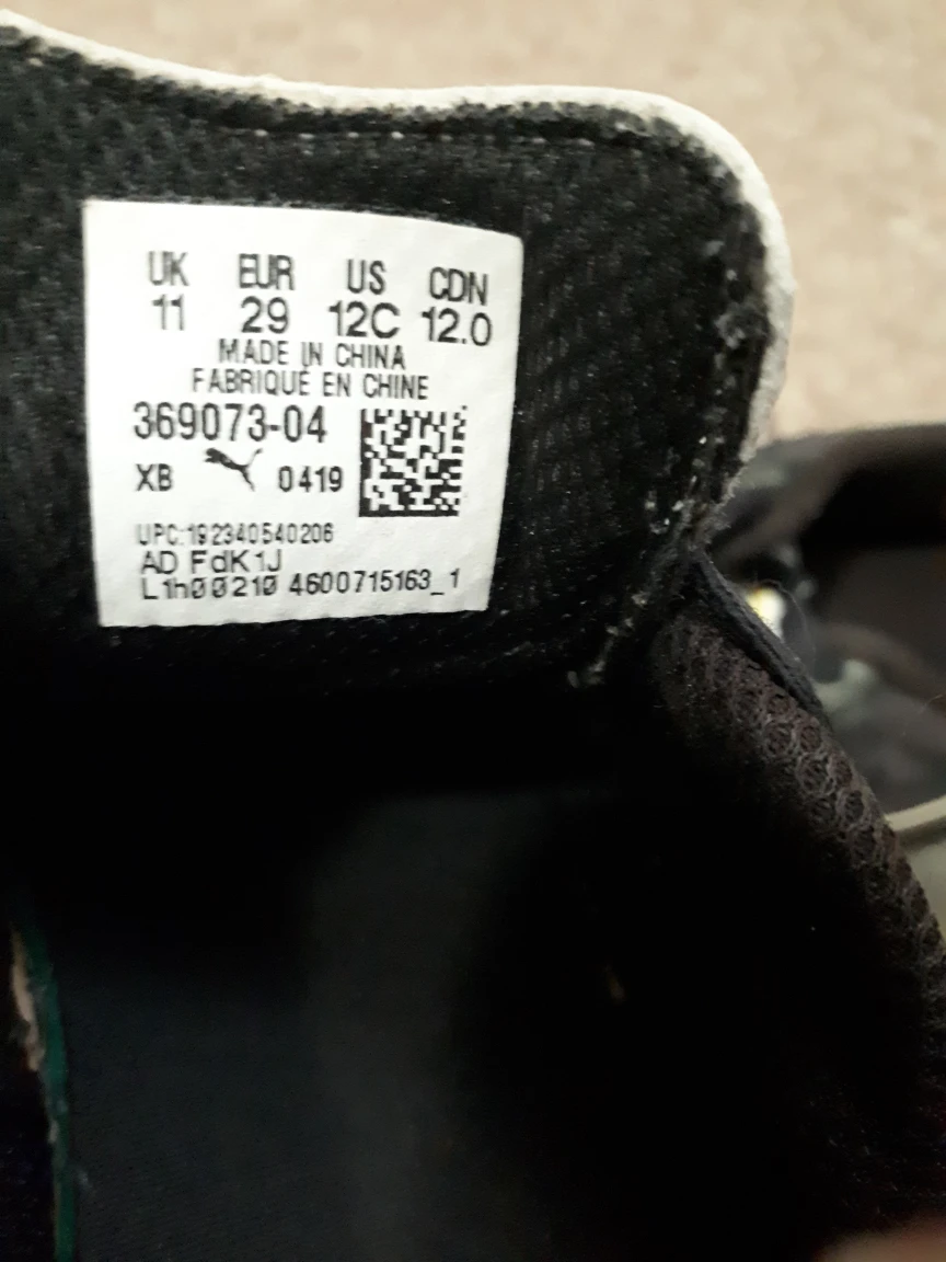running shoes for a child - photo 3
