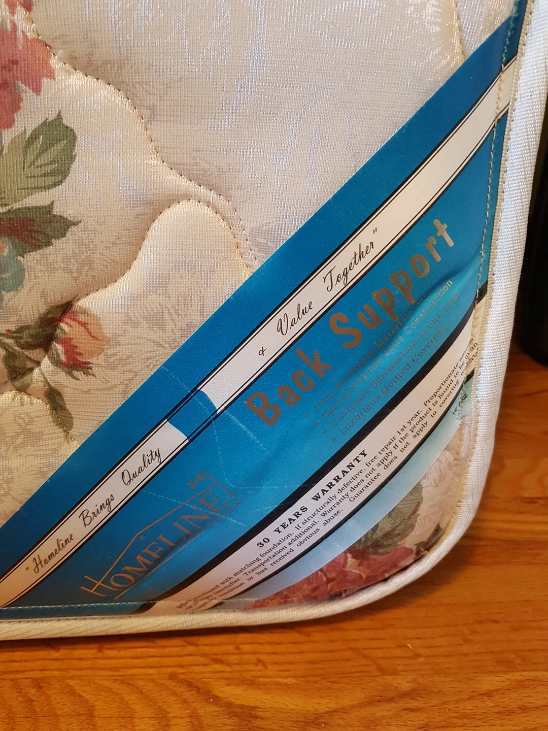 Queen Mattress Homelite 30 years warranty thumbnail