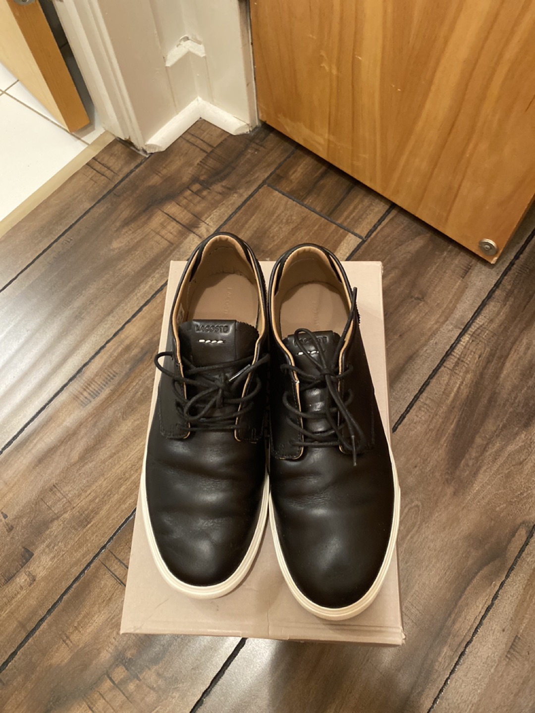 Lacoste leather shoes size 10 thumbnail