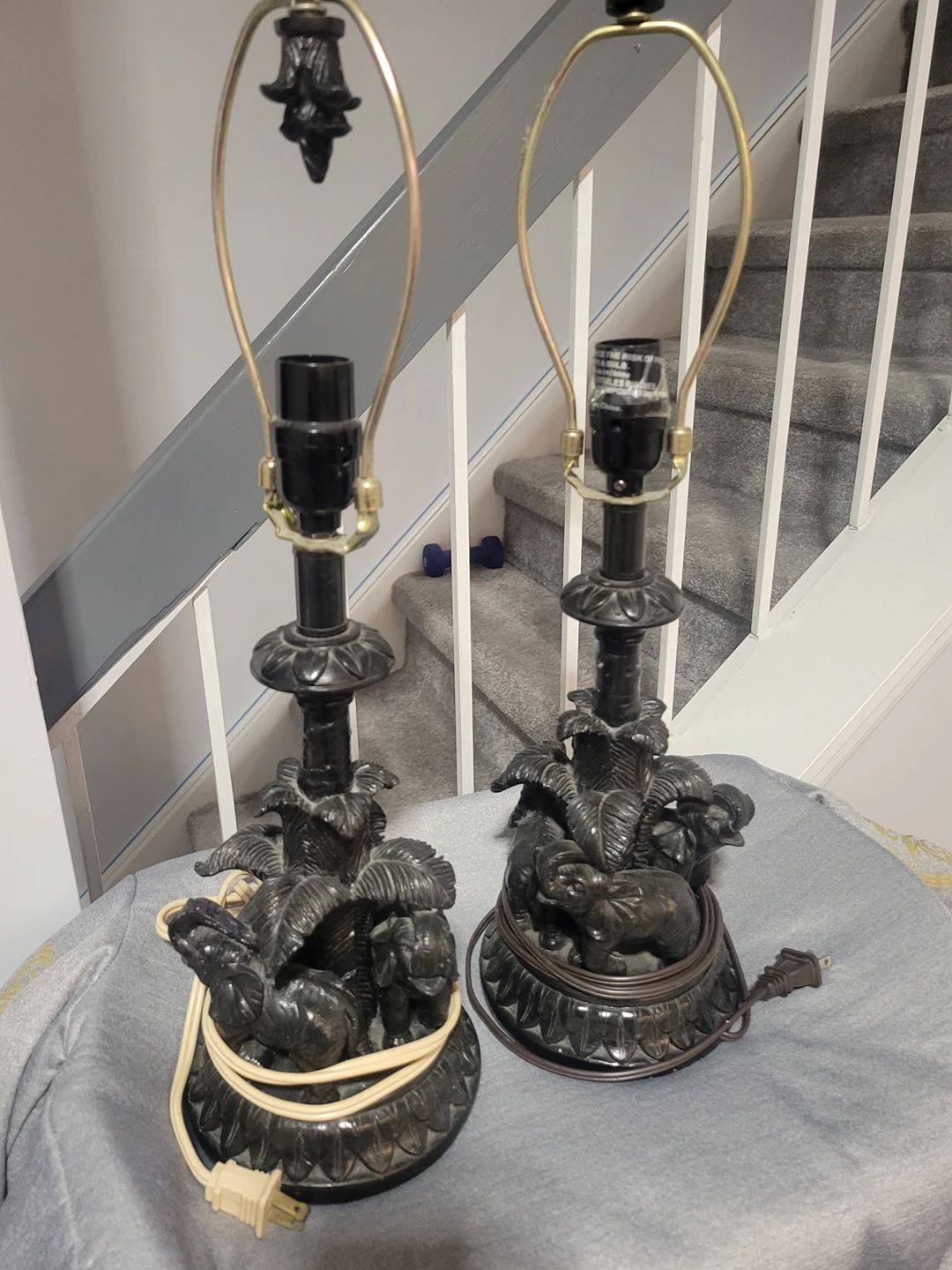 Vintage table lamps. Both $27 - photo 5