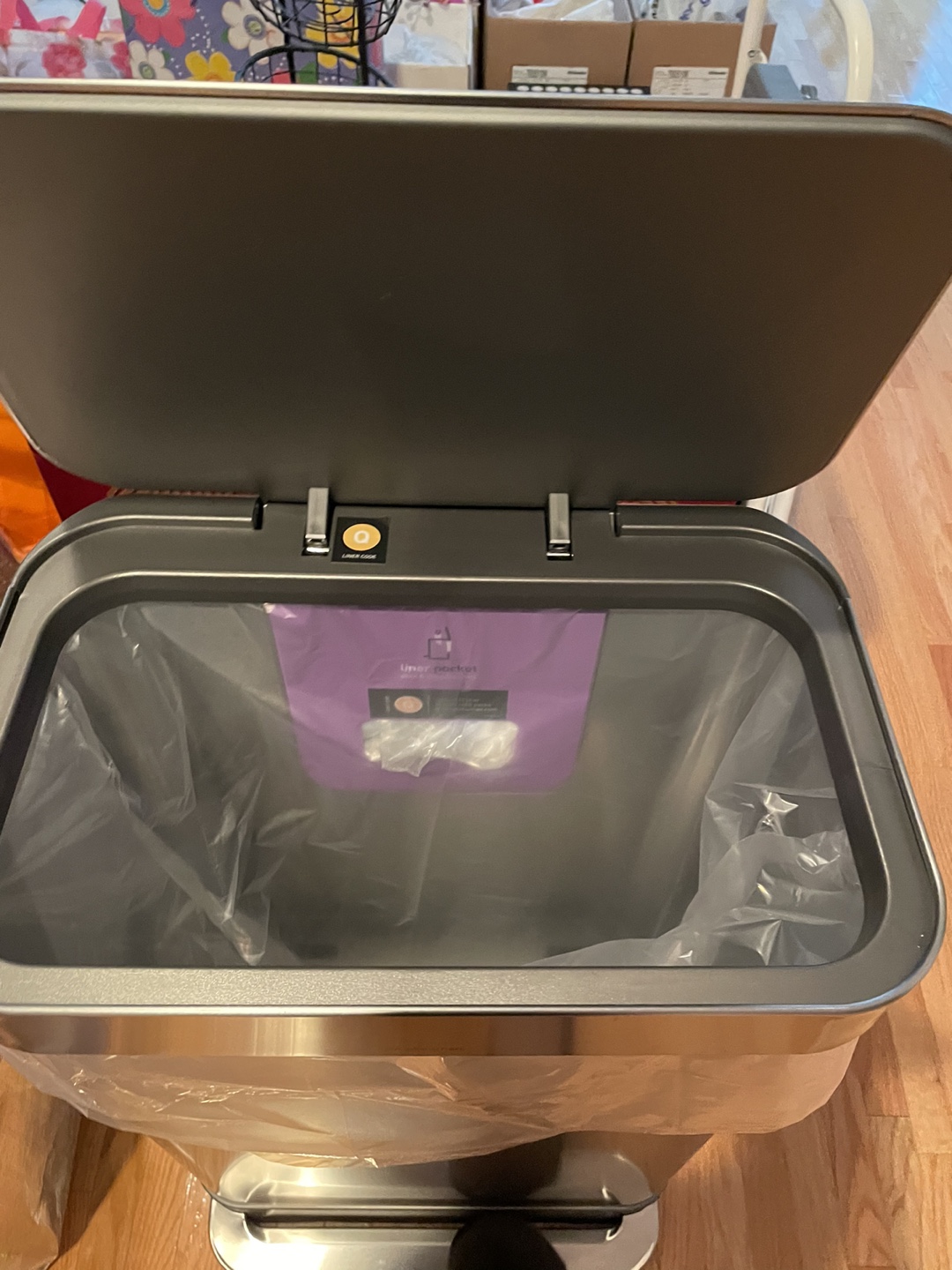 Garbage can - photo 4