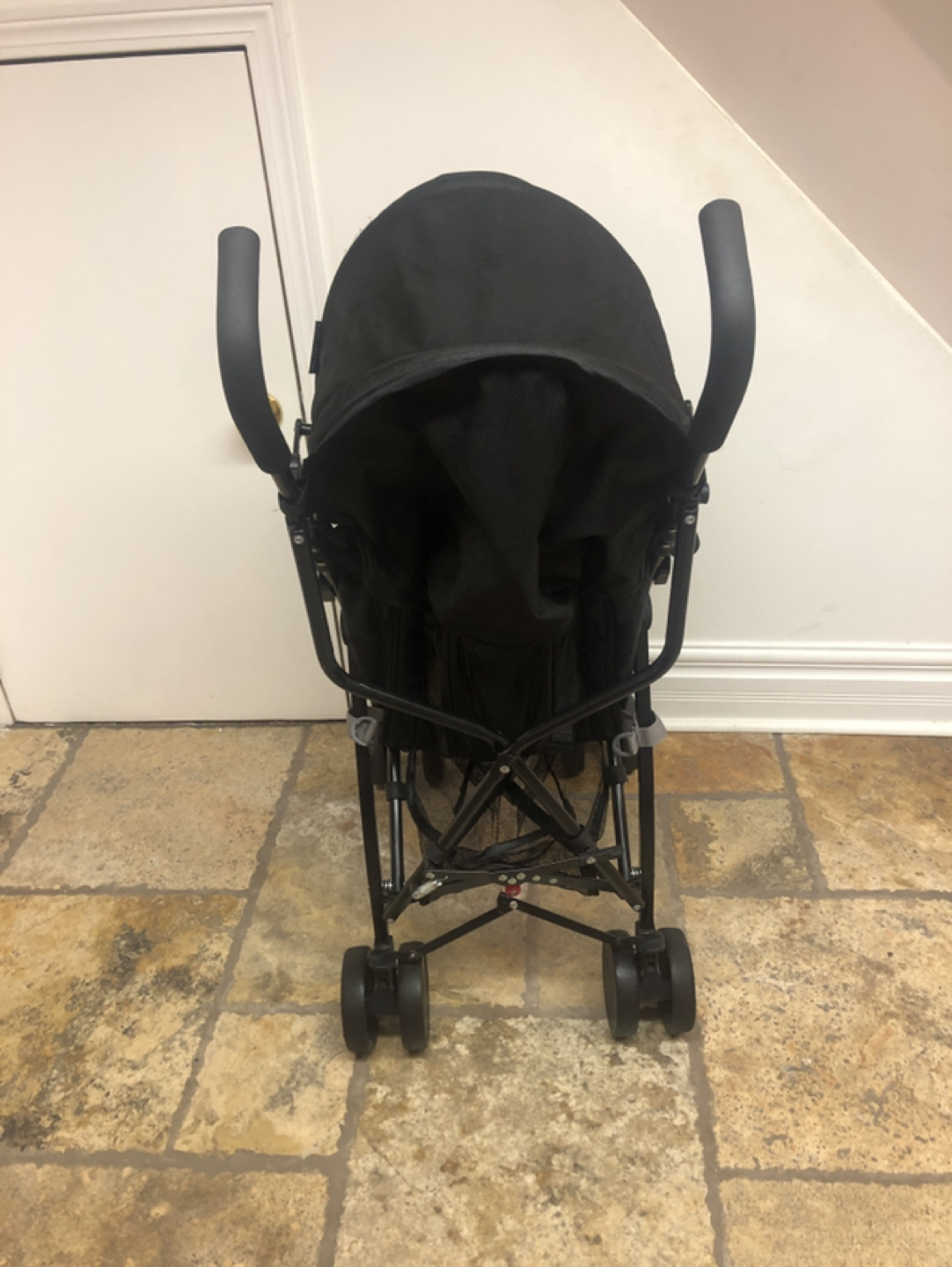 Black Folding Umbrella Stroller - EUC - photo 5