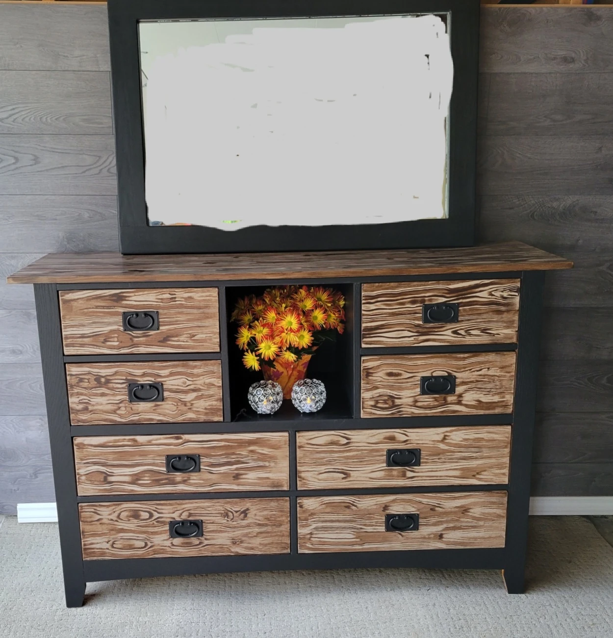 Dresser - 8 drawer image indicator(7)