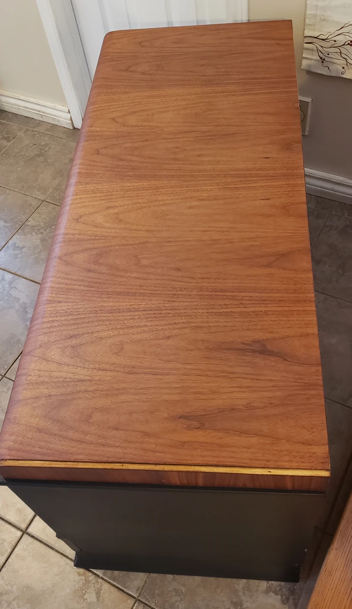 Cedar Chest - Antique image indicator(6)