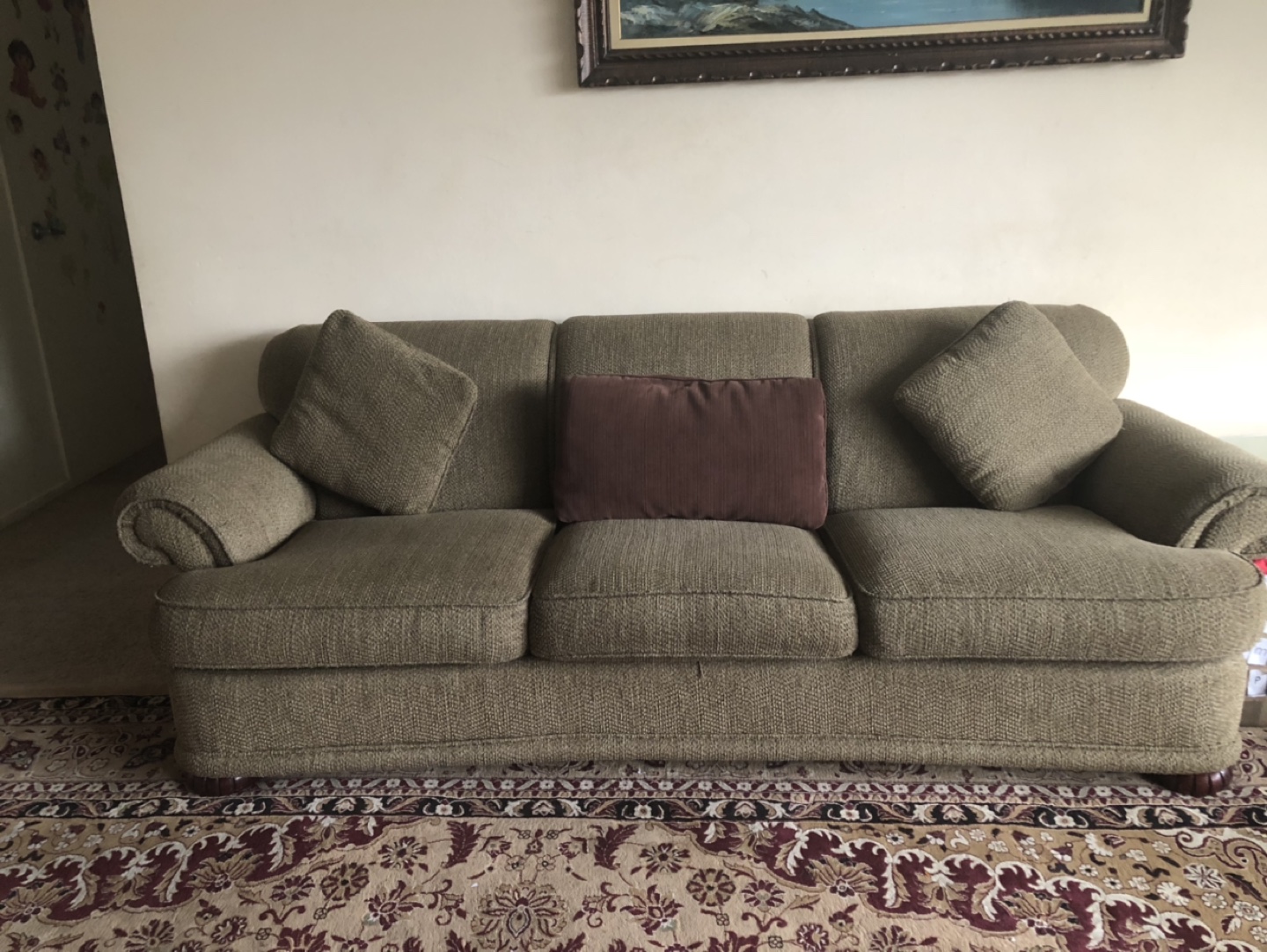 Sofa set with free Center table