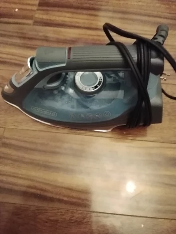 Black and Decker Impact Iron - photo 3