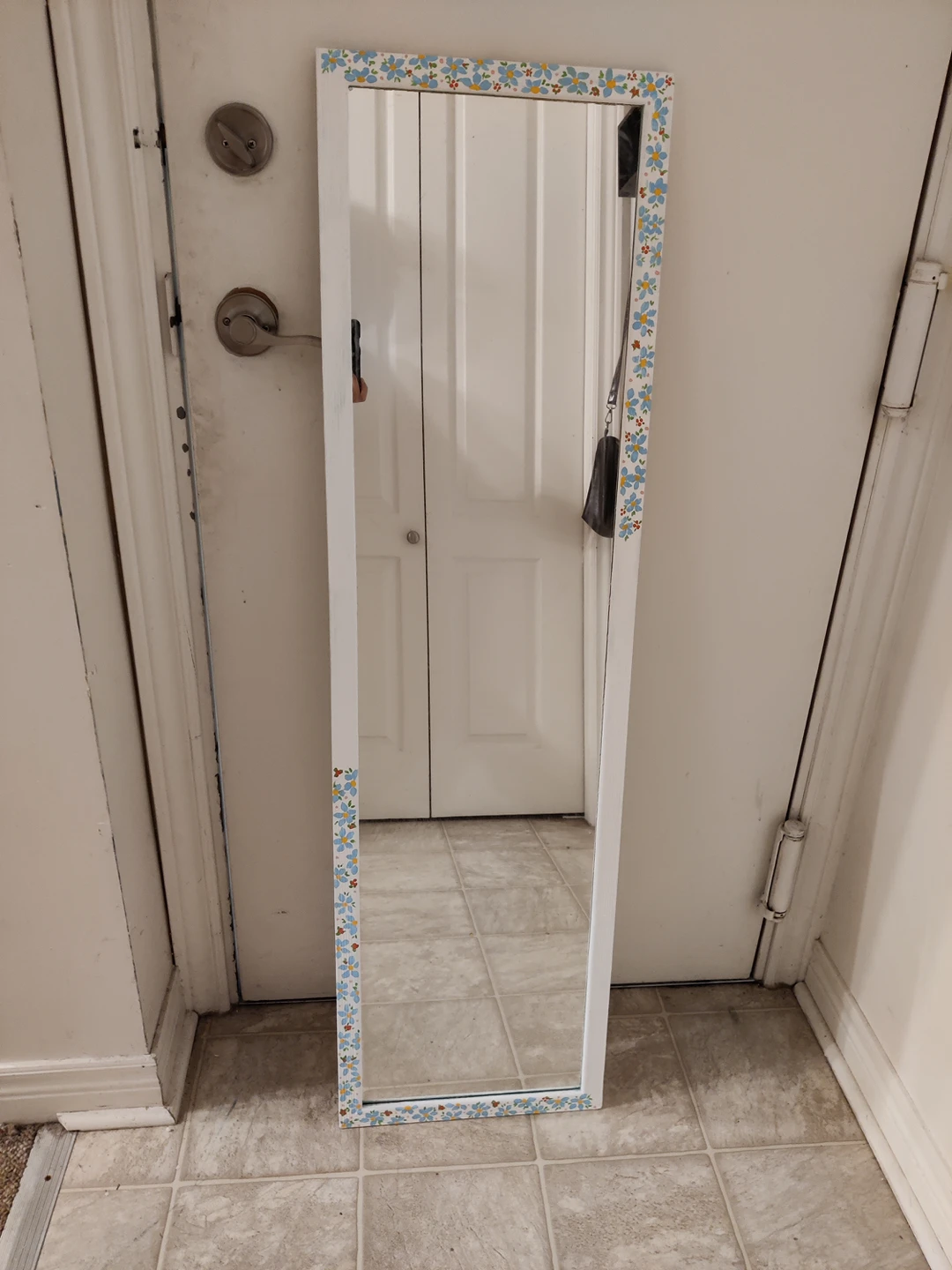 cute floor mirror
